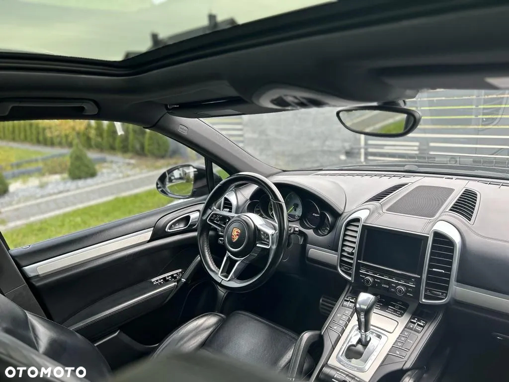 Porsche Cayenne S Hybrid Tiptronic S - 10