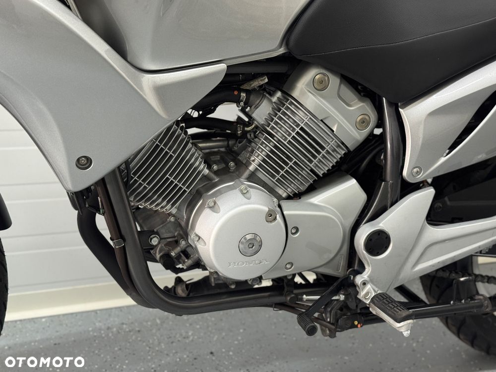 Honda Varadero - 19
