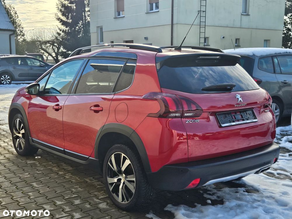 Peugeot 2008 BlueHDi FAP 120 STOP & START GT-Line Edition - 8