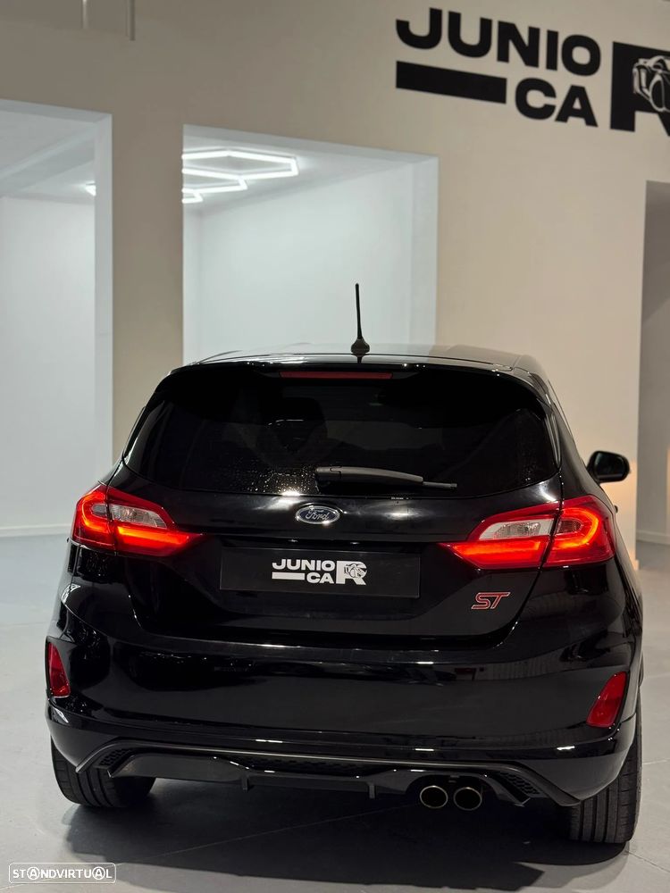Ford Fiesta 1.5 EcoBoost ST - 8