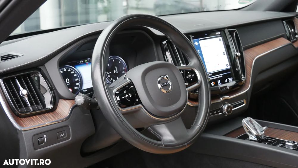 Volvo XC 60 B4 D AWD Geartronic Inscription - 2