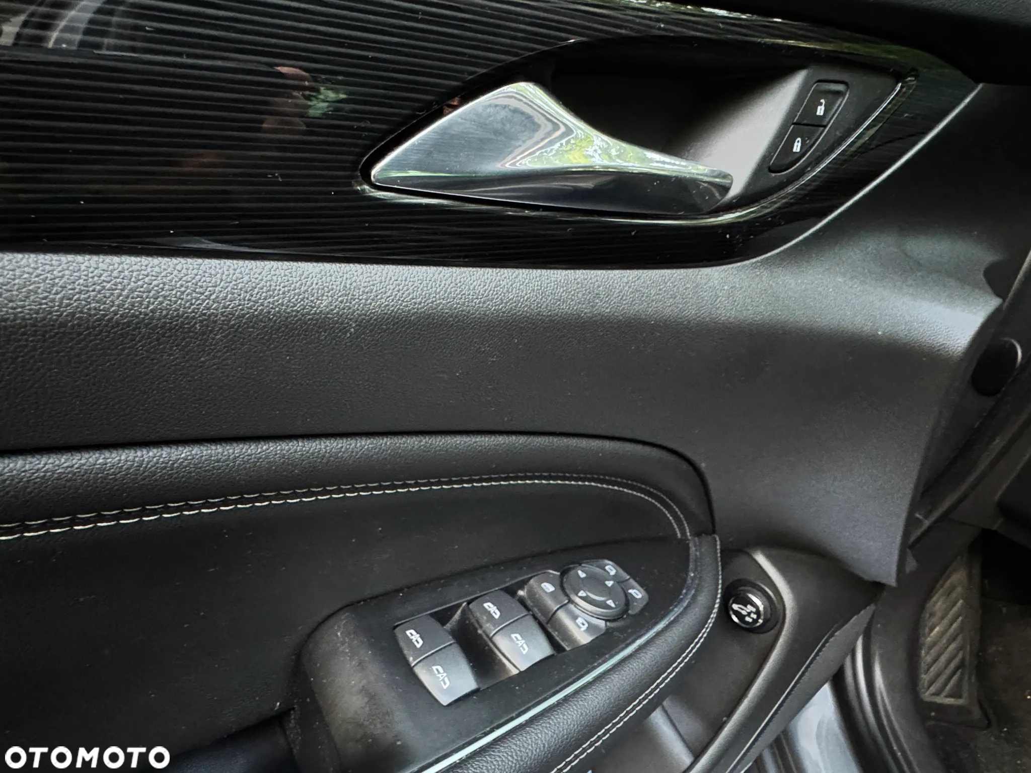 Opel Insignia 2.0 CDTI Innovation S&S - 16