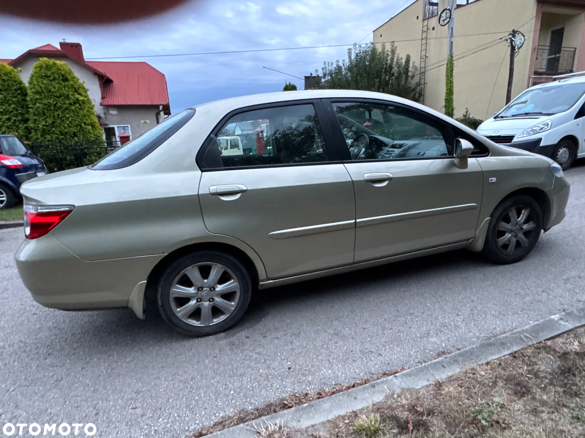 Honda City 1.4 Comfort - 6