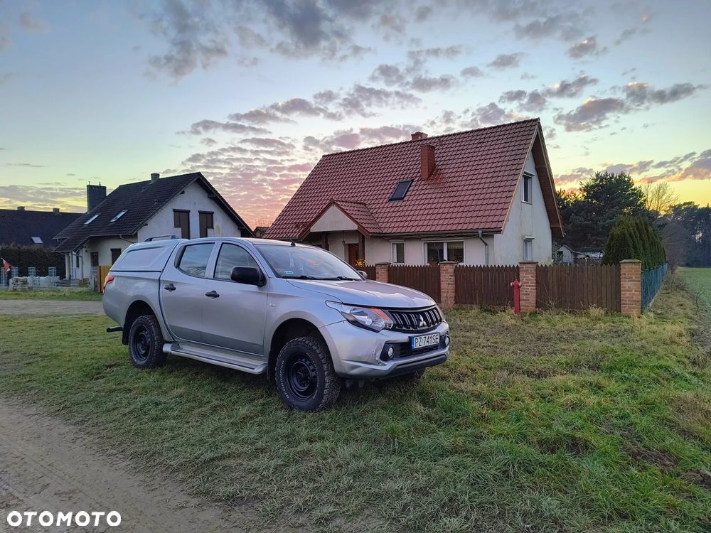 Mitsubishi L200 2.4 d CC Invite EU6 - 1