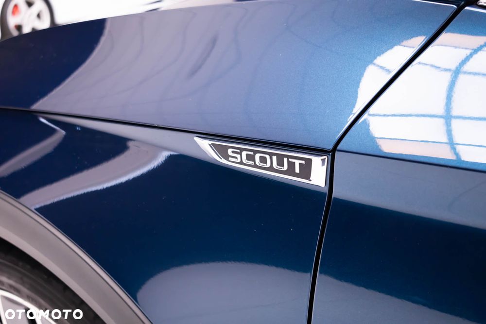 Skoda Superb 2.0 TDI 4x4 DSG Scout - 8