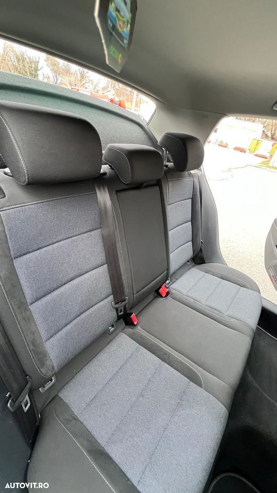 Volkswagen Golf 1.2 TSI Style - 26