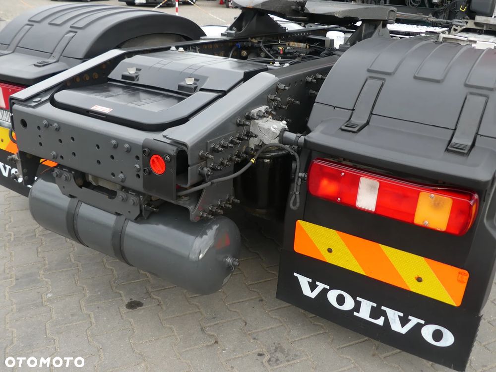 Volvo FH4 460 / EURO 6 / AUTOMAT / PEŁNY ADR / KLIMATYZACJA POSTOJOWA / - 18