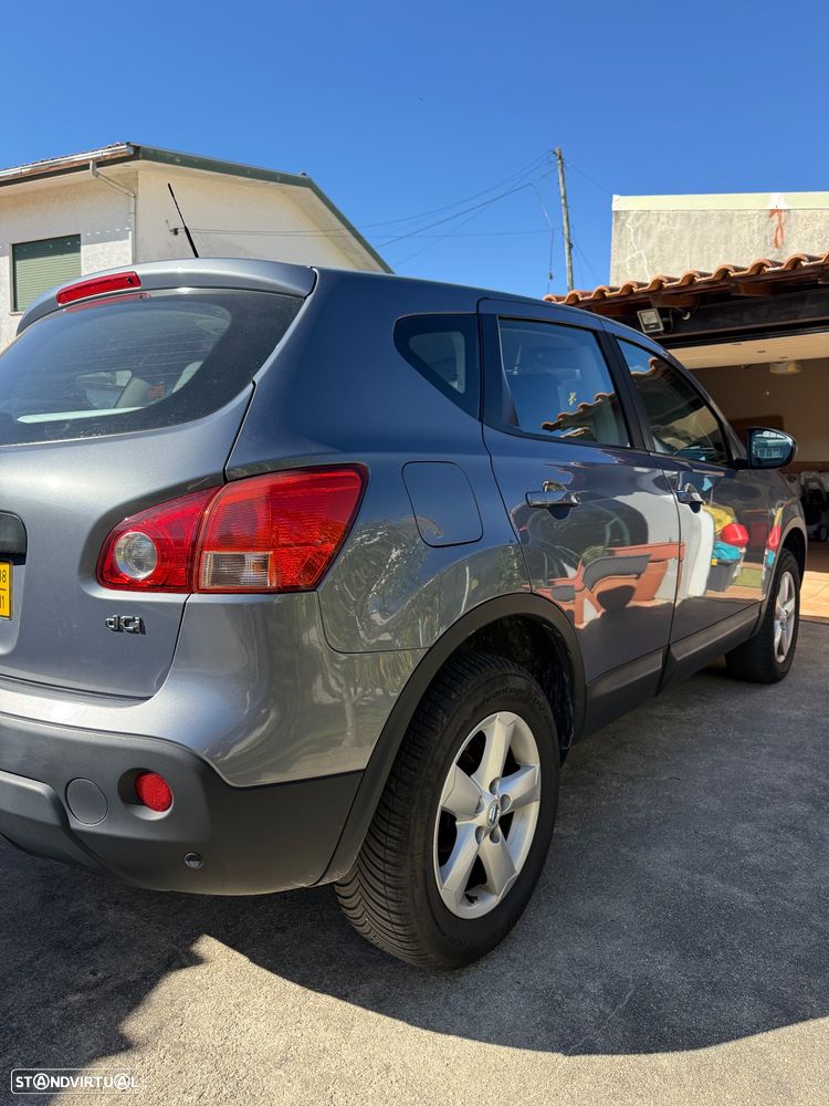 Nissan Qashqai - 4