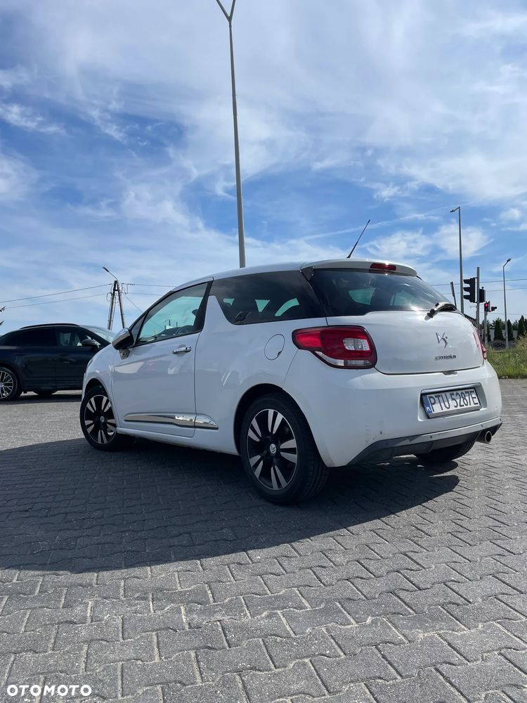 Citroën DS3 1.6 HDi SoChic - 6