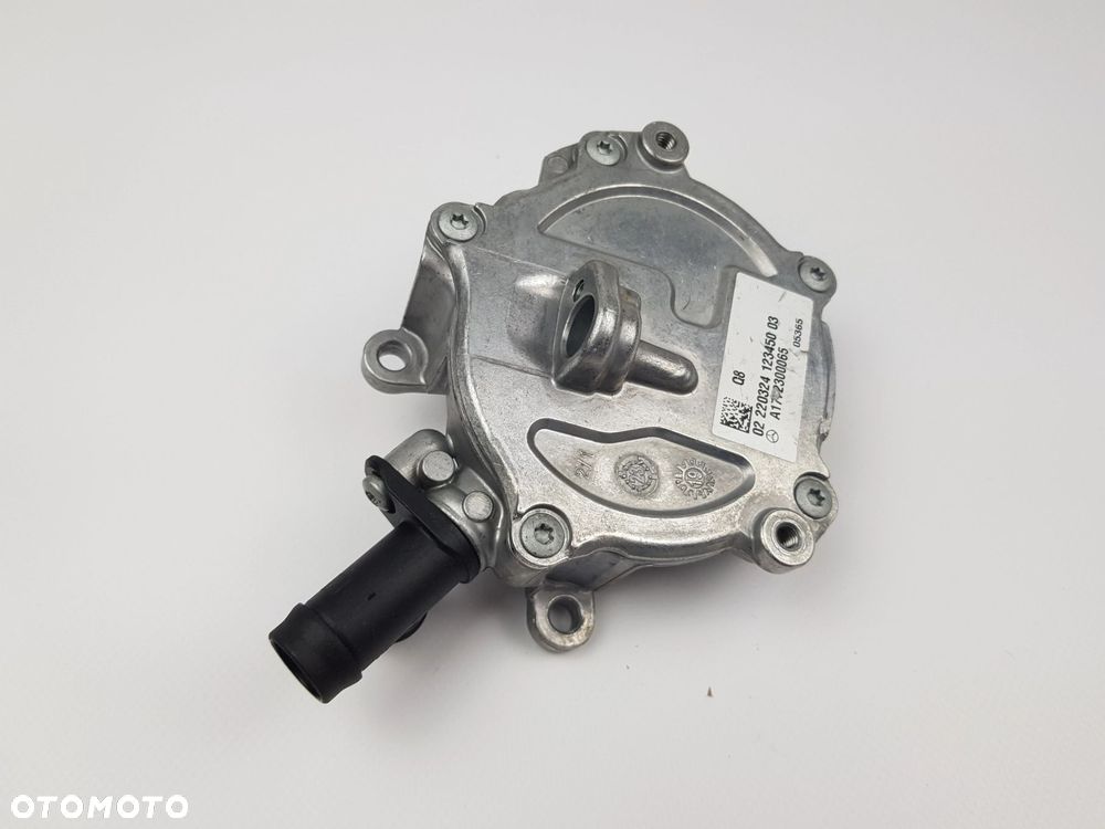 NOWA ORYGINALNA Pompa Vacum Mercedes W177 W205 W213 4.0 V8 A1772300065 - 1