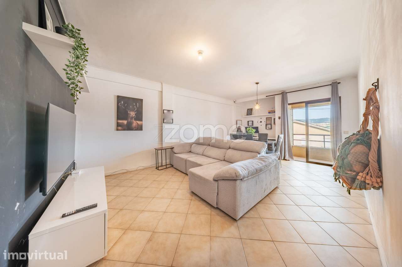 Apartamento T2 em Ferreiros com Suite e Acesso à Autoestrada - Grande imagem: 2/26
