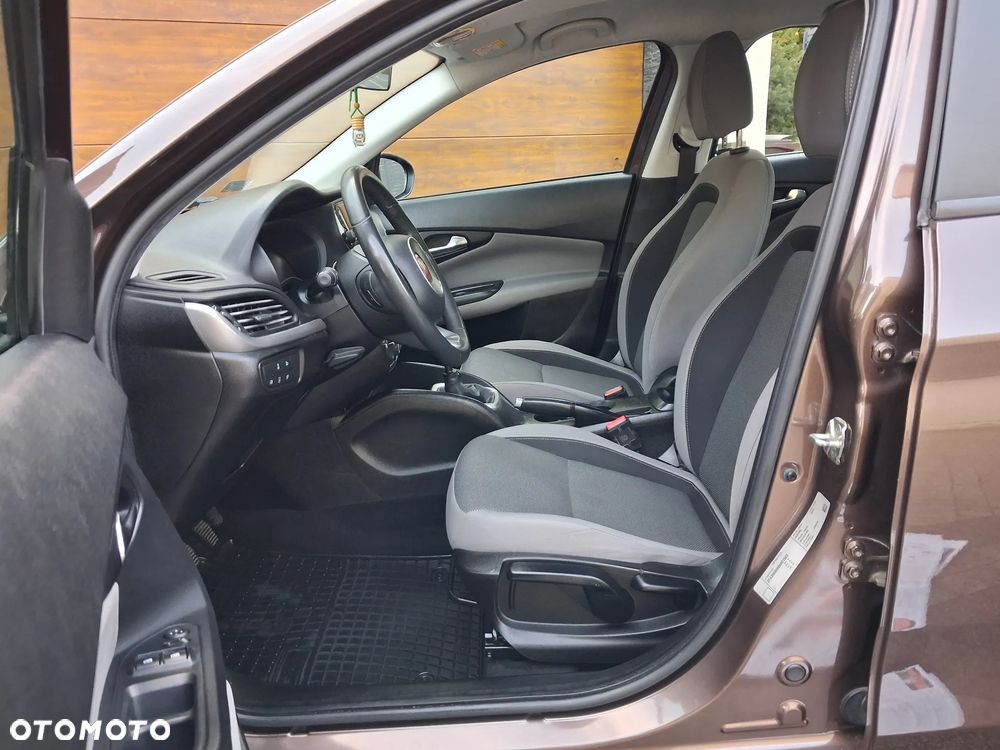 Fiat Tipo 1.4 16V Lounge - 8
