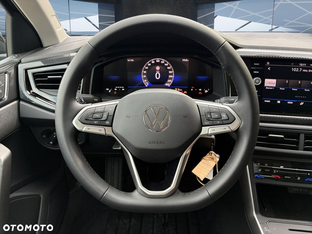 Volkswagen Polo - 14
