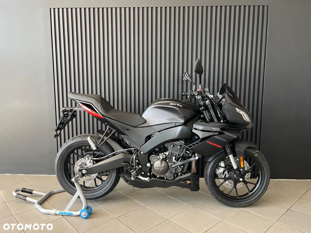 Aprilia Tuono - 7