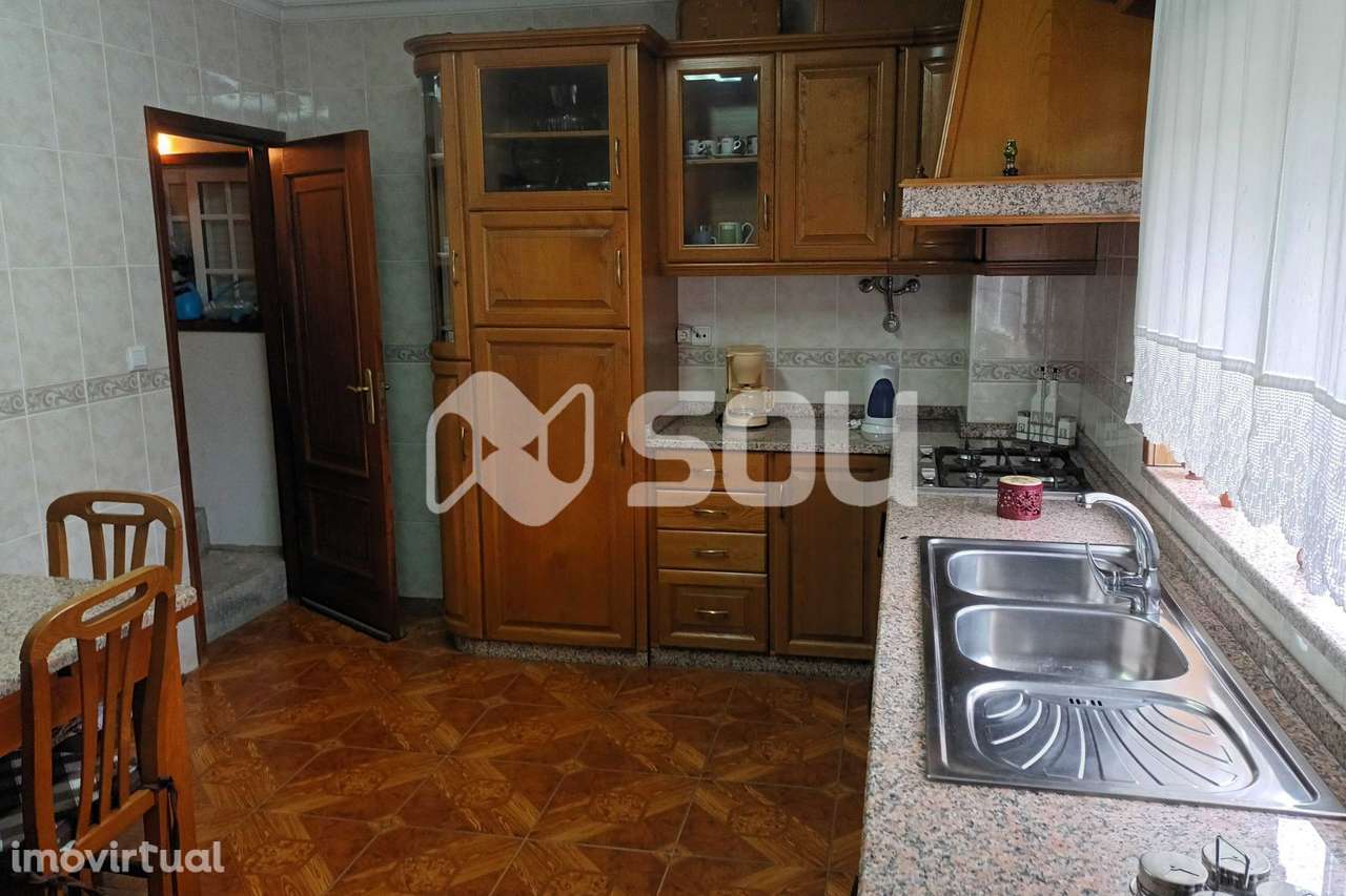 Moradia T3 - Quinchães - Grande imagem: 4/17