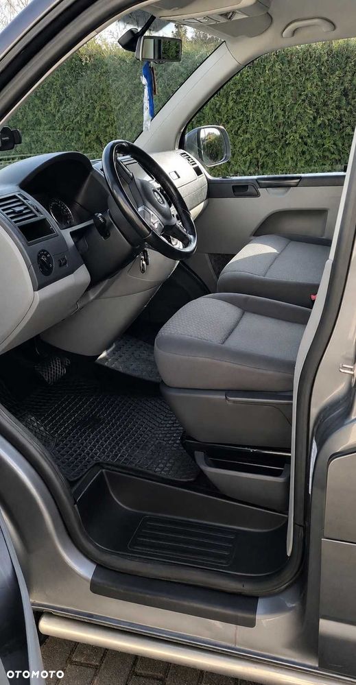 Volkswagen Transporter - 3