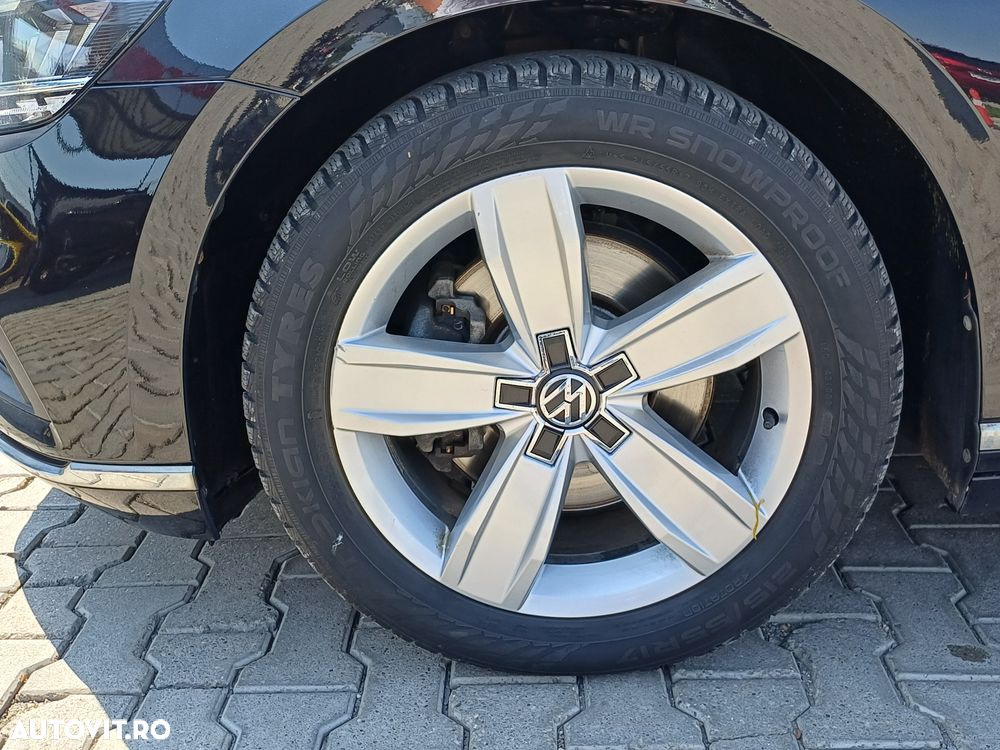 Volkswagen Passat - 6