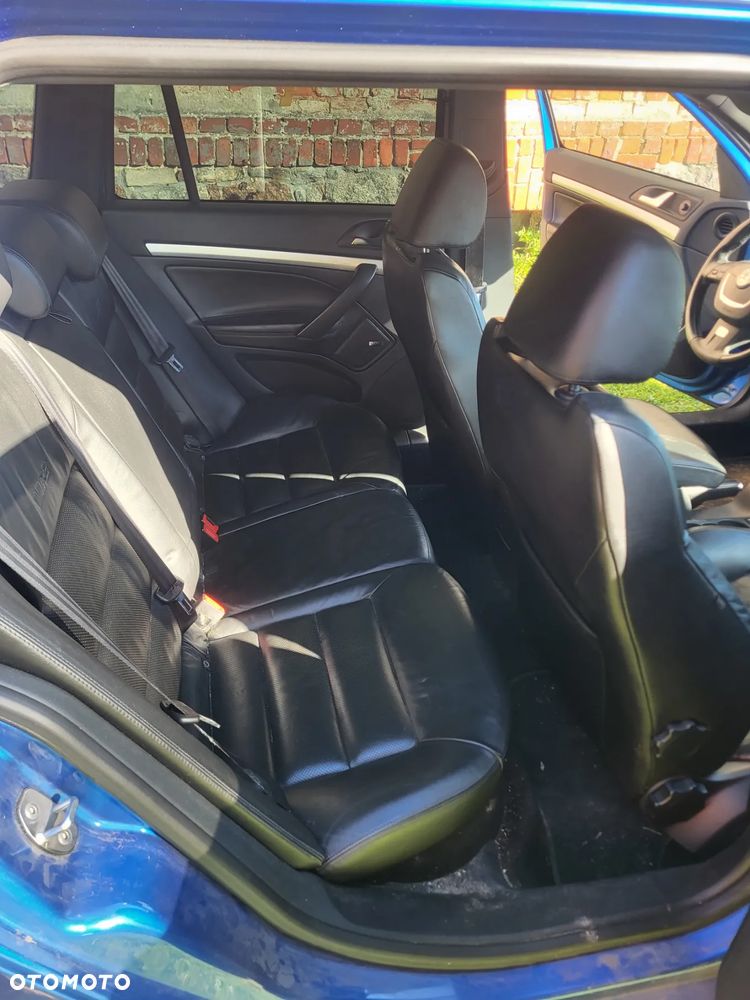 Skoda Octavia Combi 2.0 TDI DSG RS - 15