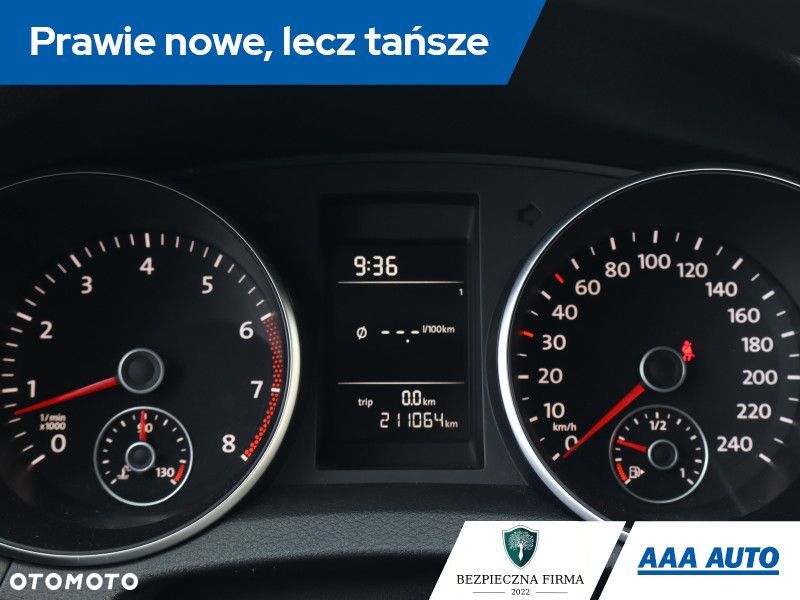 Volkswagen Golf - 12