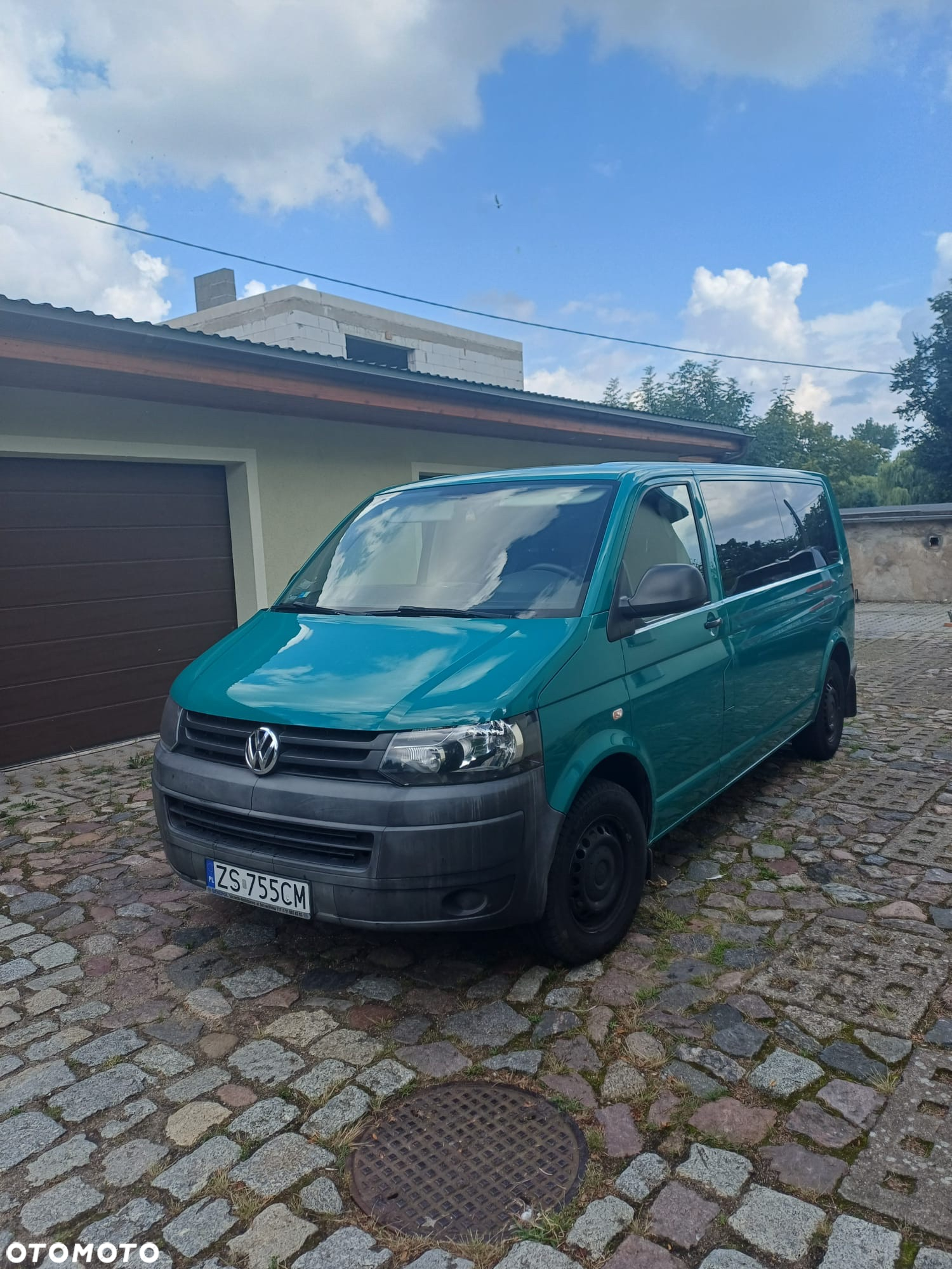 Volkswagen Caravelle - 4