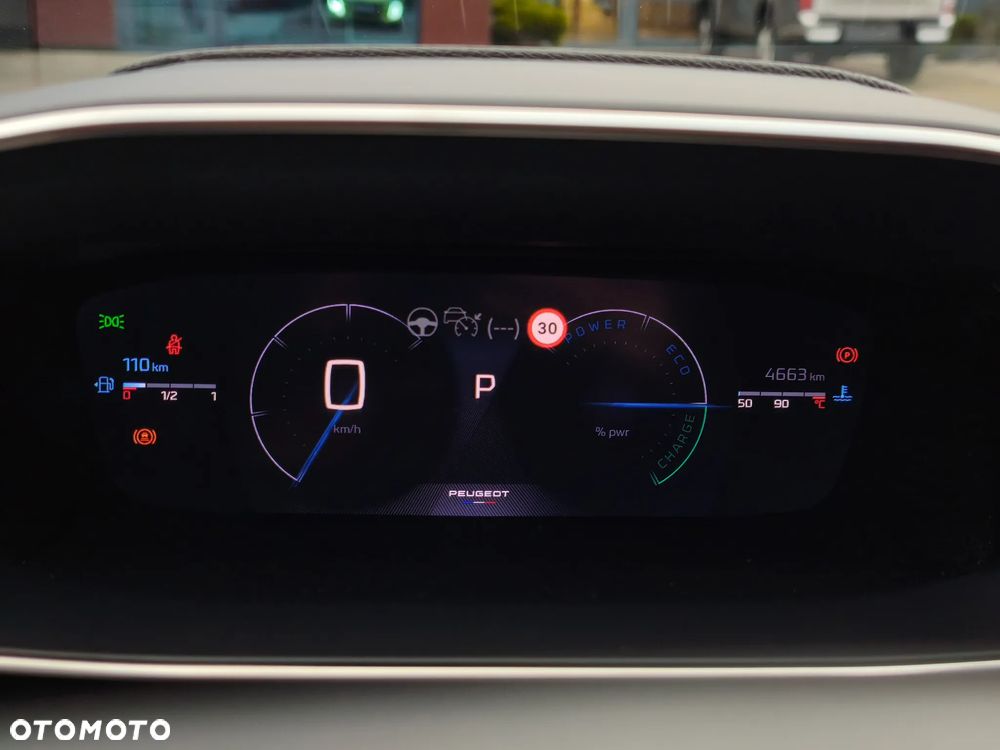 Peugeot 208 1.2 mHEV GT - 23