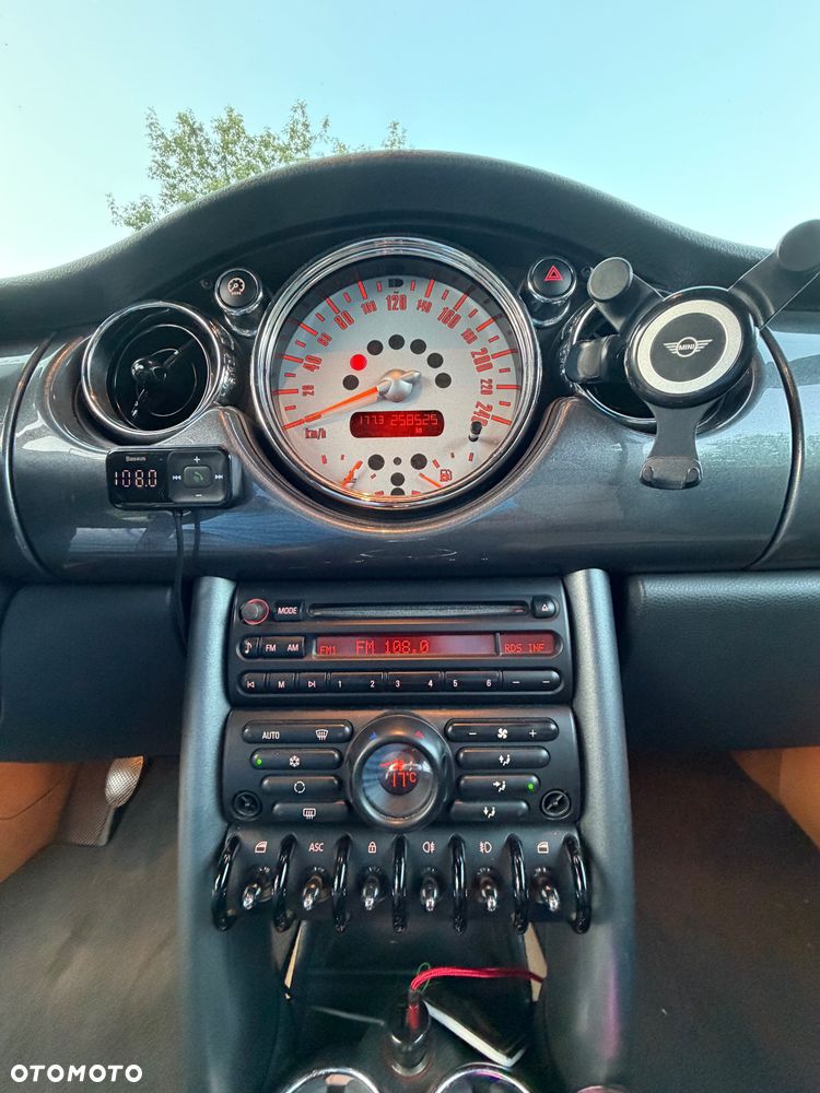 MINI Cooper Standard - 7