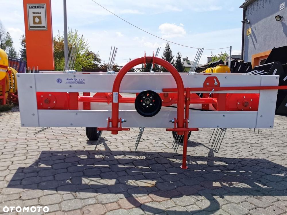 Przetrząsaczo-zgrabiarka pasowa Pasówka Taśmówka taśmowa - 1