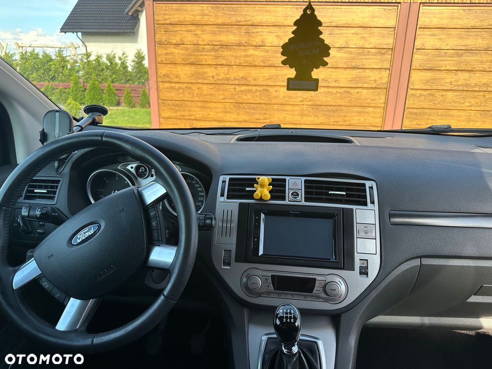 Ford Kuga - 7
