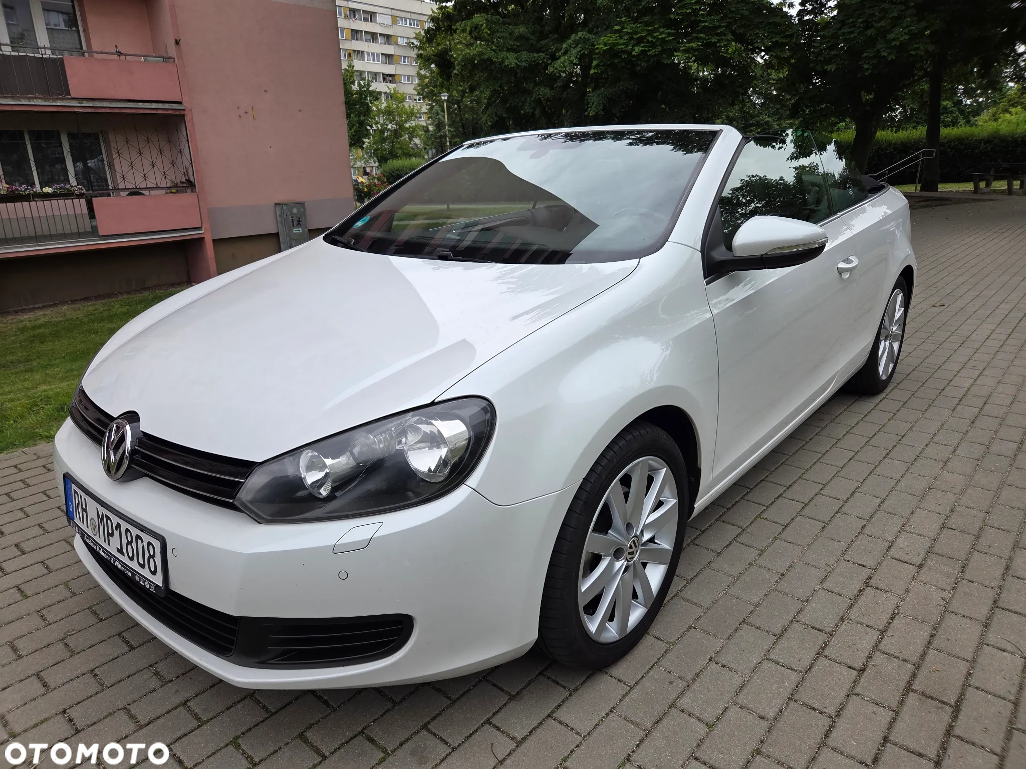 Volkswagen Golf Cabrio 1.6 TDI Exclusive - 19