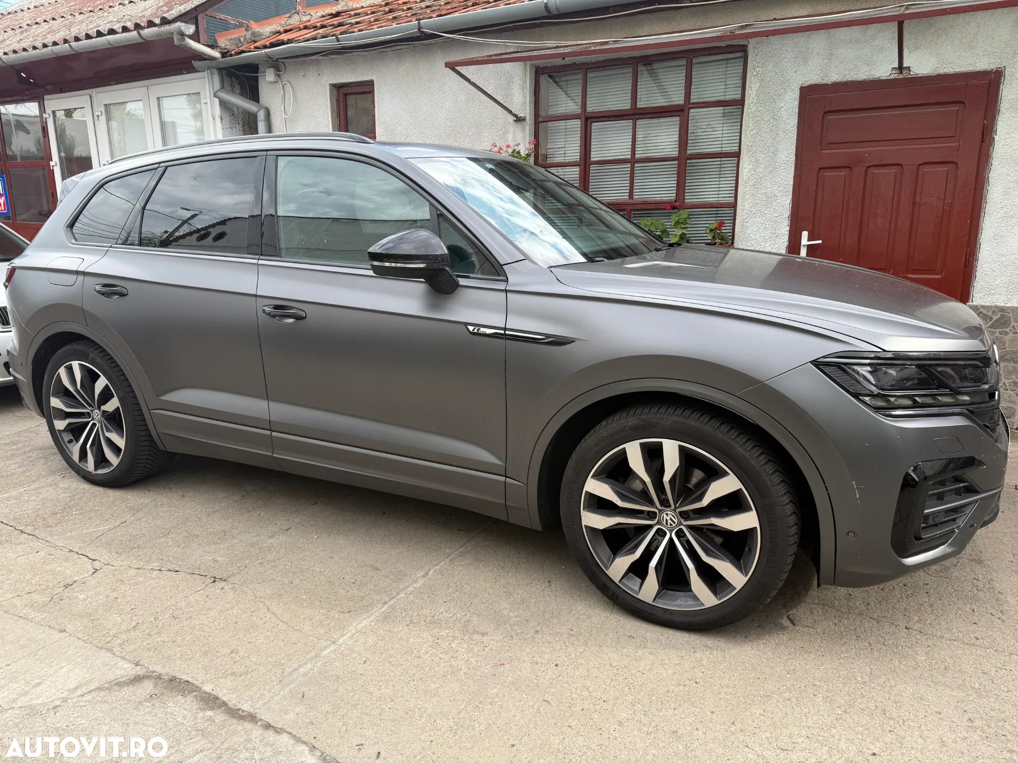 Volkswagen Touareg V6 TDI R-Style - 1