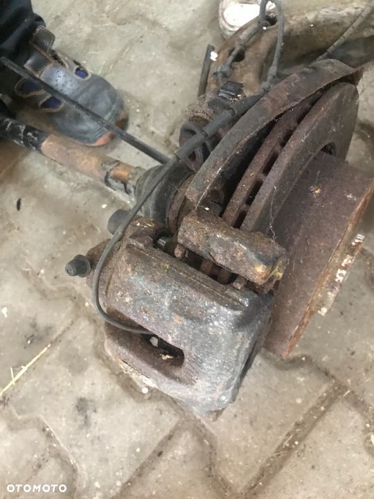 PÓŁOŚ PIASTA ZWROTNICA PRAWA BMW E46 1229494 - 7