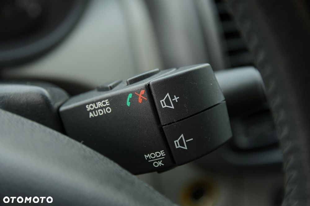 Renault Trafic - 30