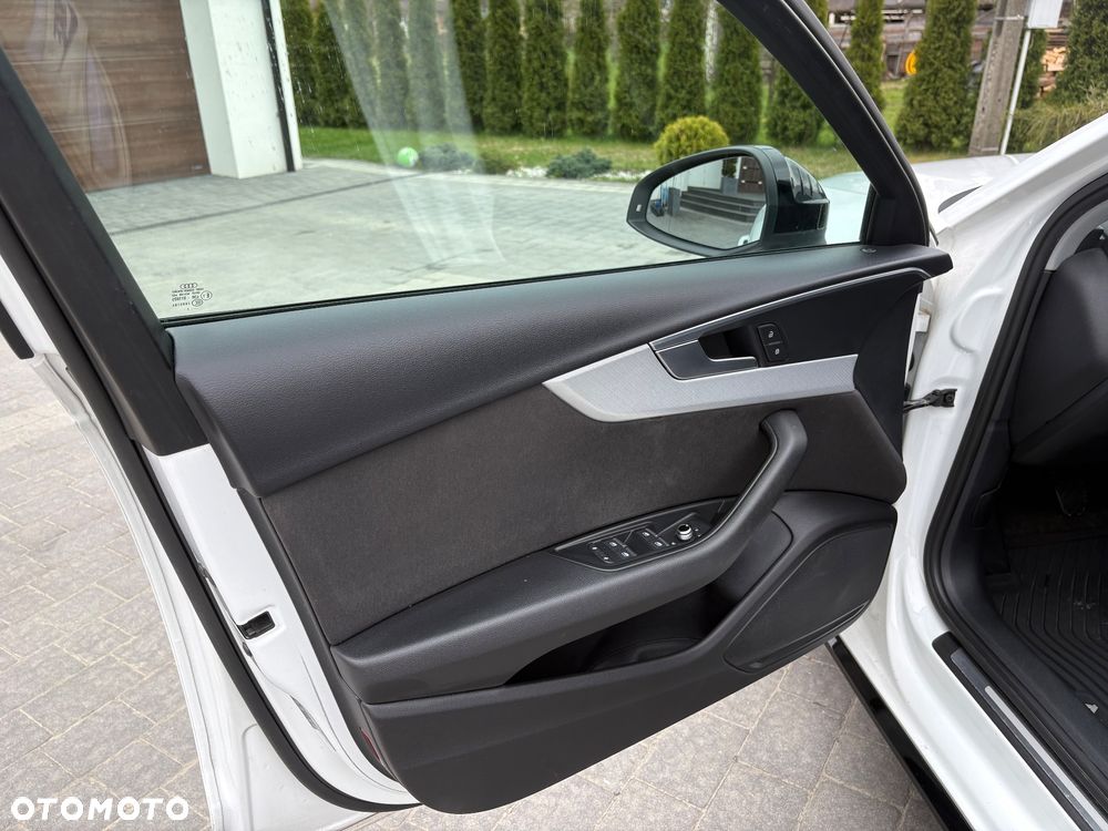 Audi A4 Avant 2.0 TDI ultra sport - 18