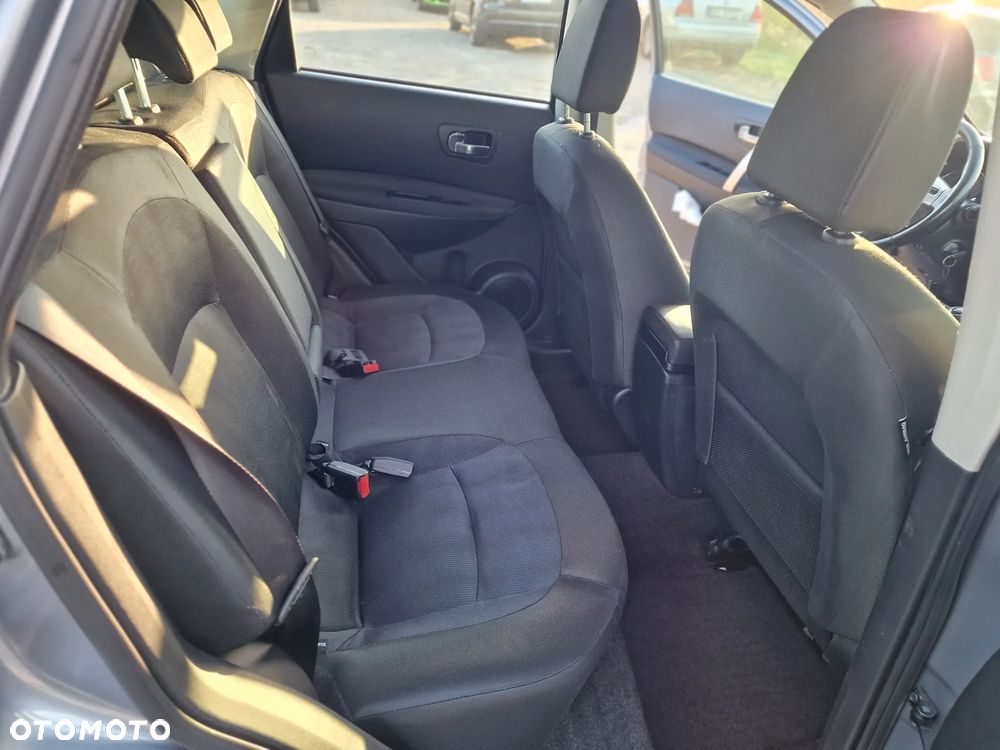 Nissan Qashqai 2.0 dCi 4 x 4 DPF acenta - 26