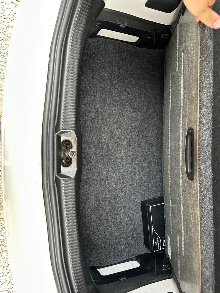 Volkswagen up! - 11