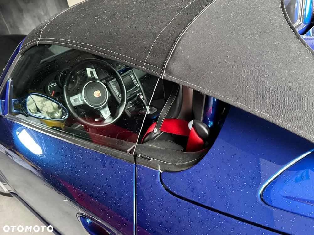 Porsche Boxster - 25