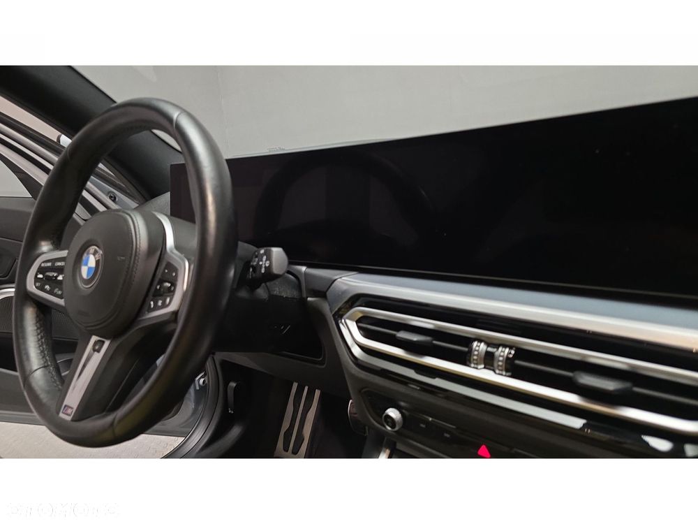 BMW Seria 3 - 33