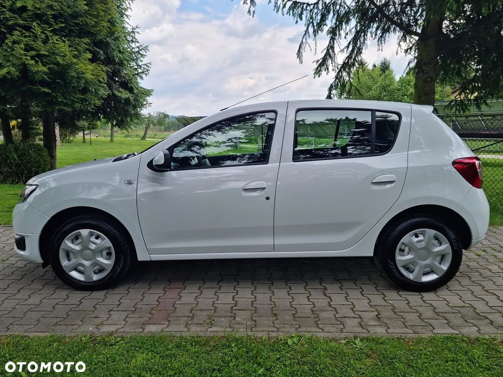 Dacia Sandero 1.2 16V 75 Laureate - 12