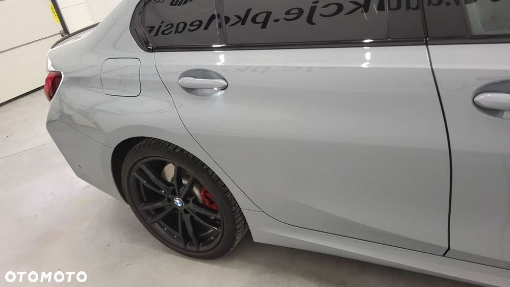 BMW Seria 3 320d xDrive mHEV M Sport - 5