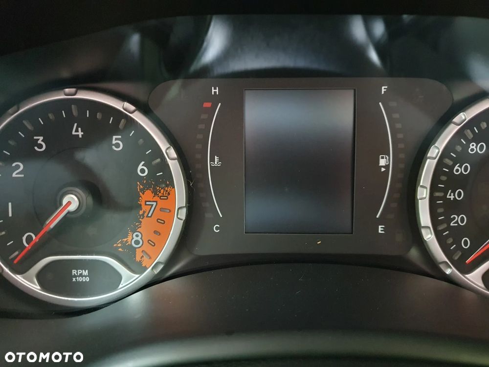 Jeep Renegade - 17