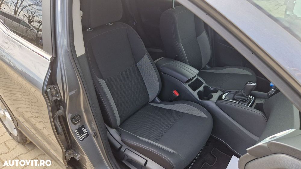 Nissan Qashqai - 17
