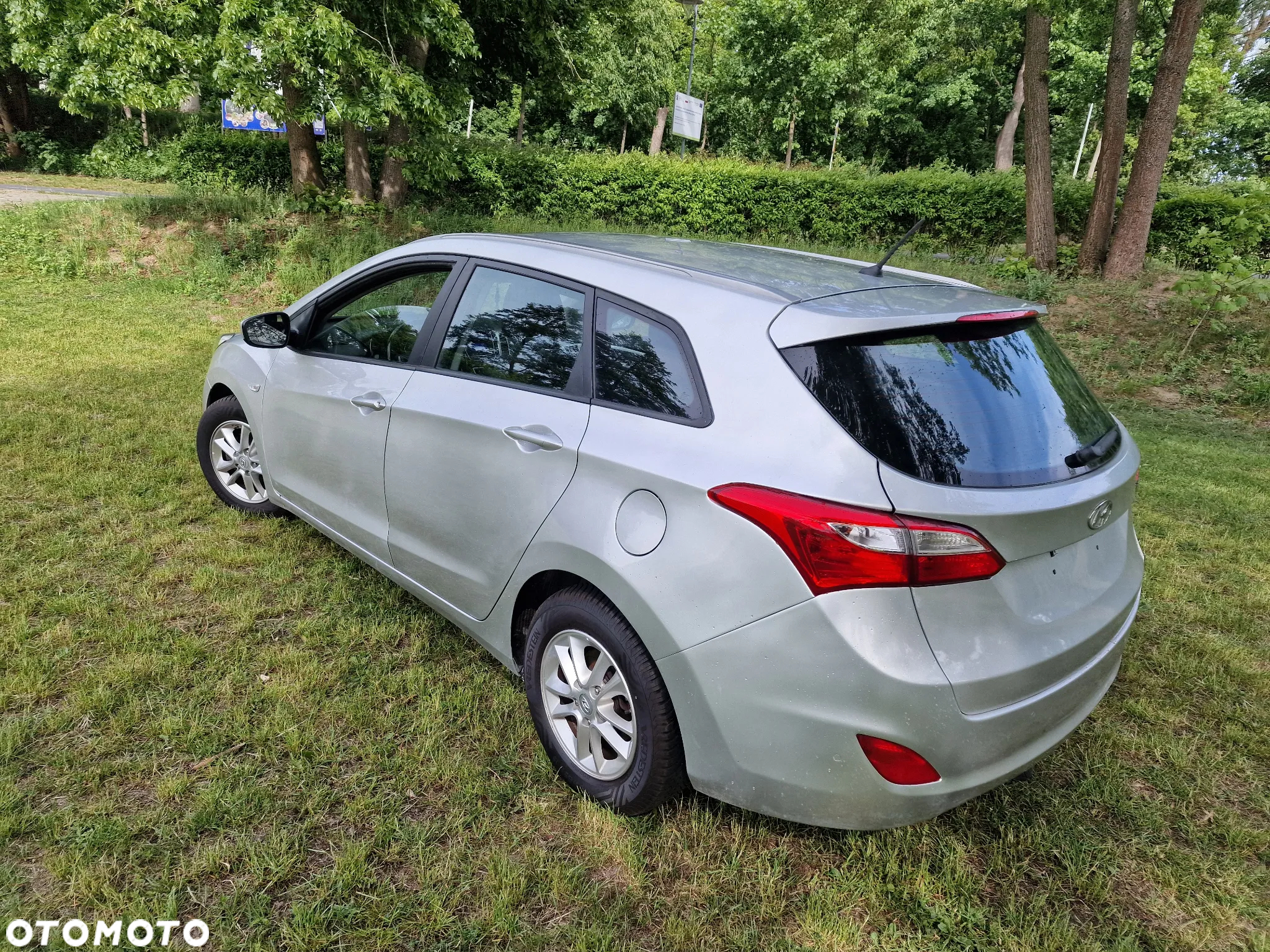 Hyundai i30 i30cw 1.4 Fifa World Cup Edition - 6
