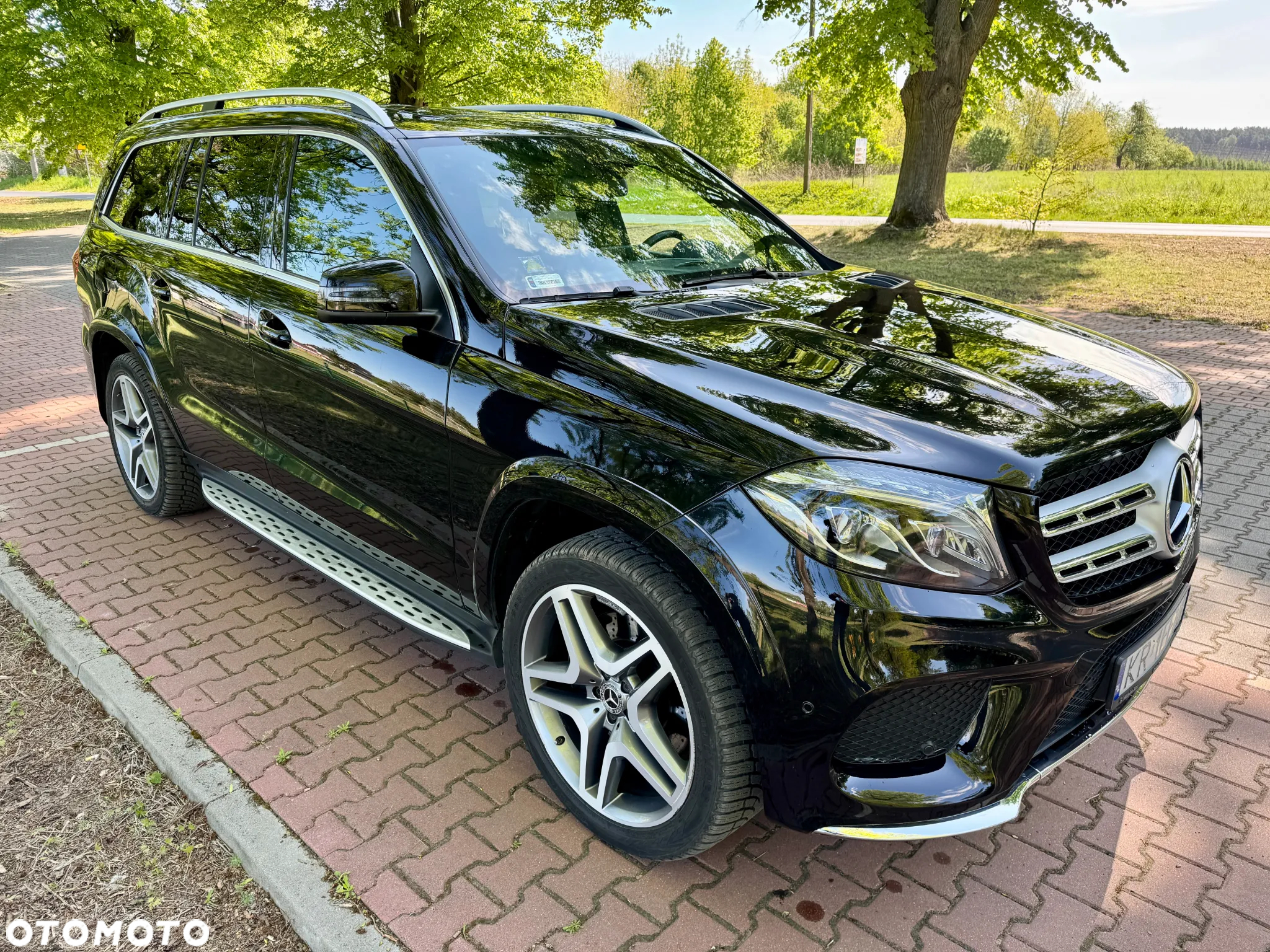 Mercedes-Benz GLS 350 d 4-Matic - 12
