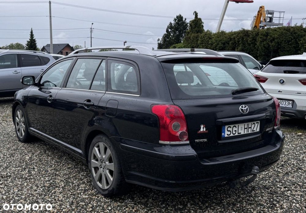 Toyota Avensis - 3
