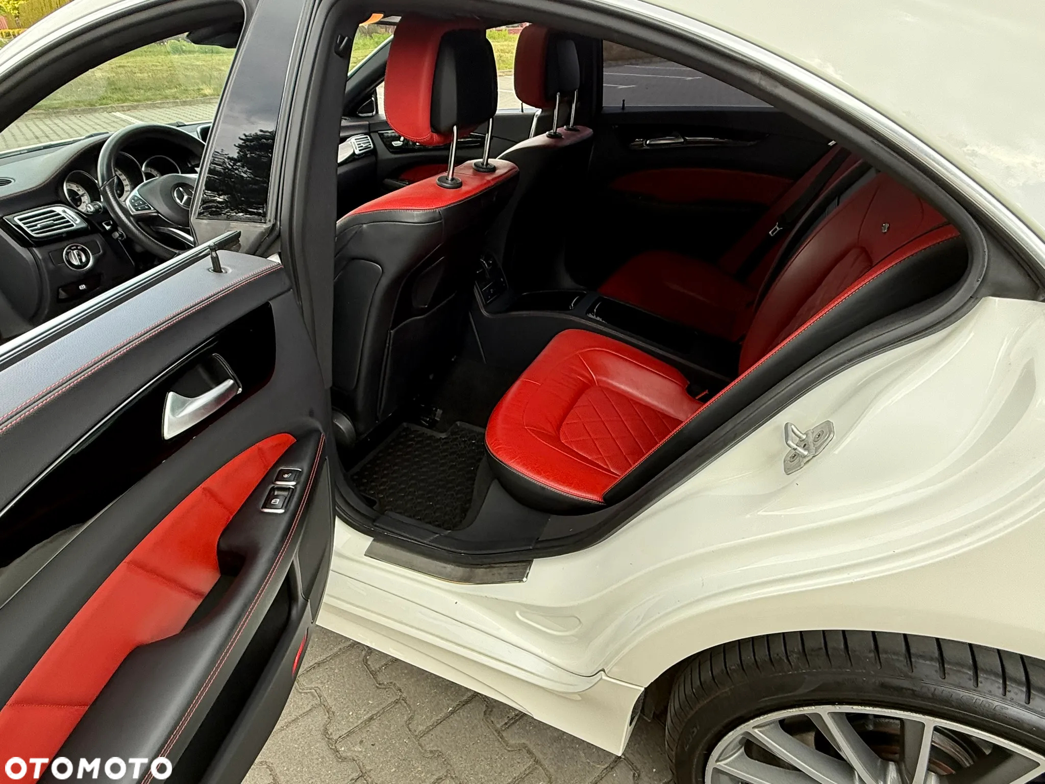Mercedes-Benz CLS 500 9G-TRONIC - 24
