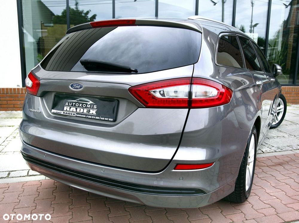 Ford Mondeo - 22