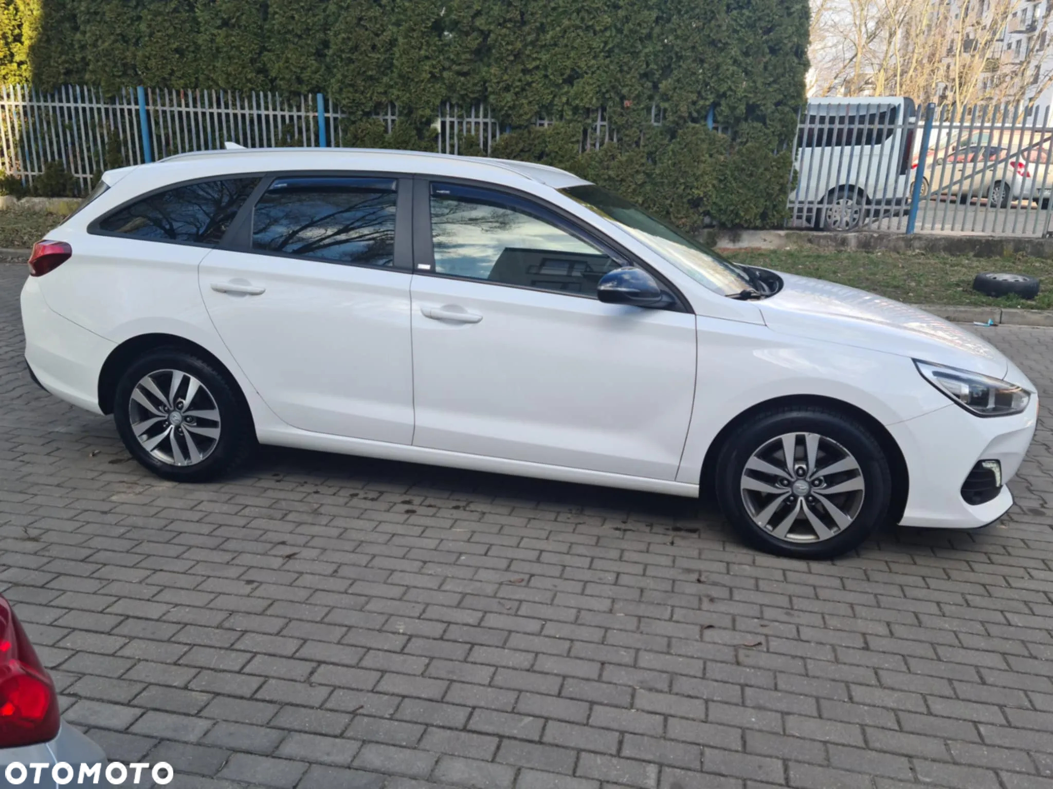 Hyundai i30 1.4 T-GDI Comfort DCT - 12