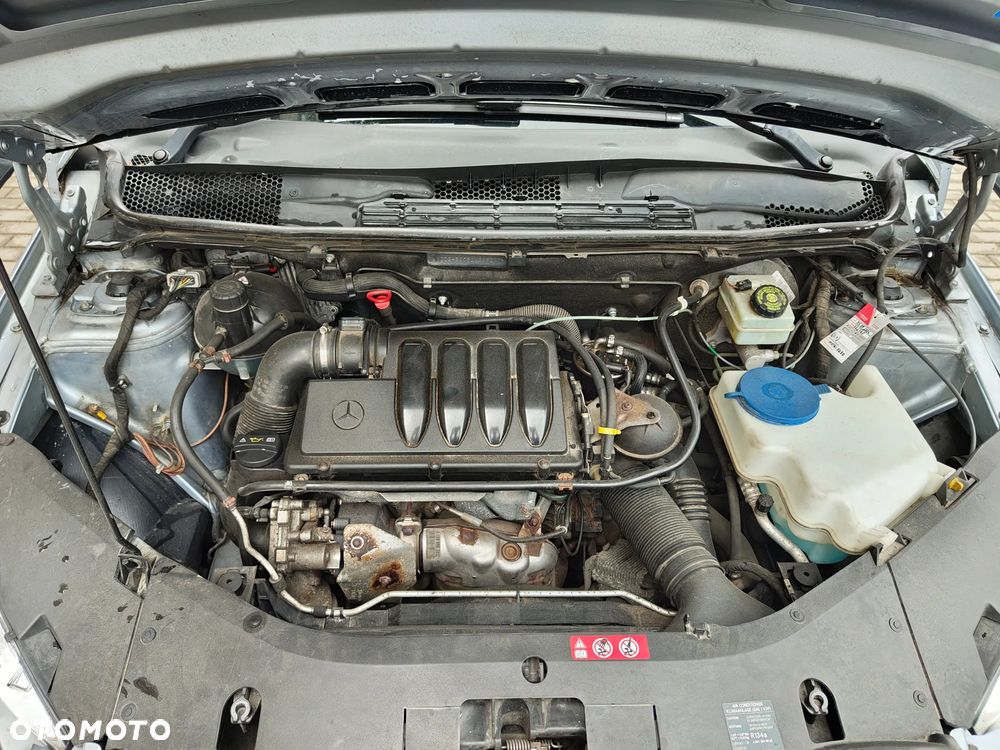 Mercedes-Benz Klasa B 200 CDI Autotronic - 17