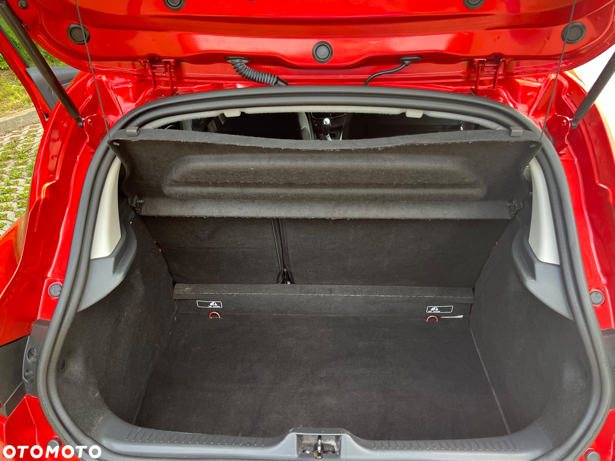 Renault Clio - 19