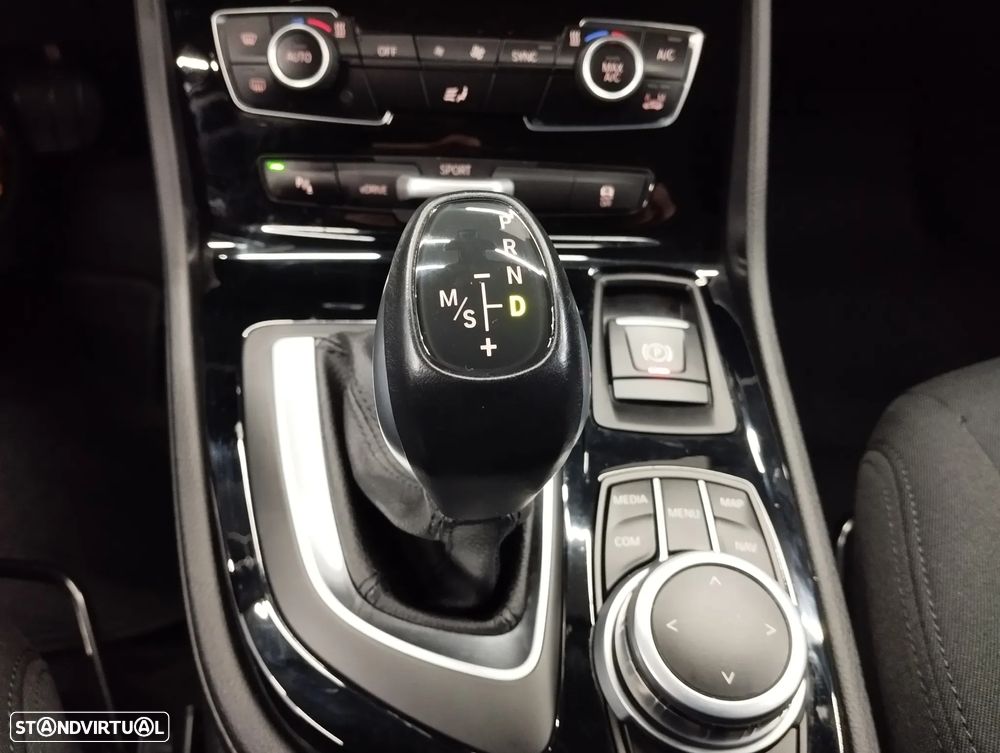 BMW 225xe Active Tourer Advantage - 42